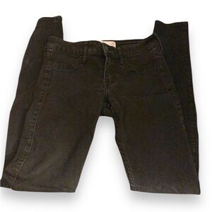 Hollister Super Skinny Jeans
